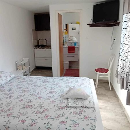 Modern Robinson Veli Bare Villa Vela Luka Dış mekan fotoğraf